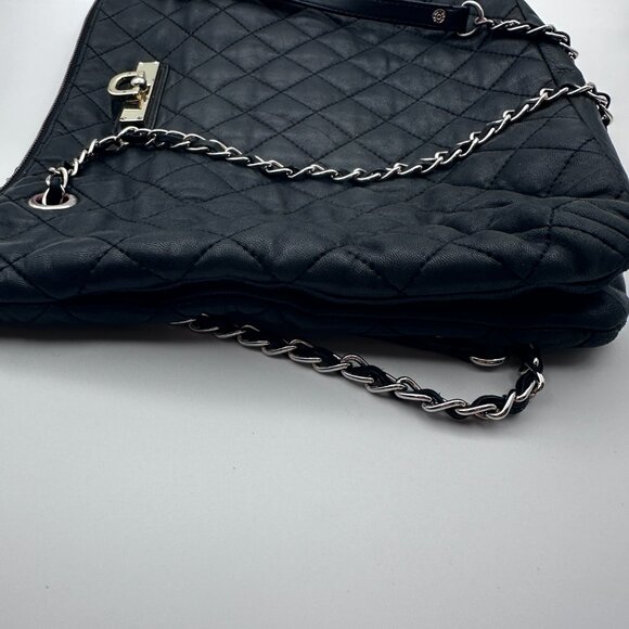 DKNY Bag Leather Quilted Black with Gold Hardware and Gold Chain Shoulder Straps - Picture 10 of 16